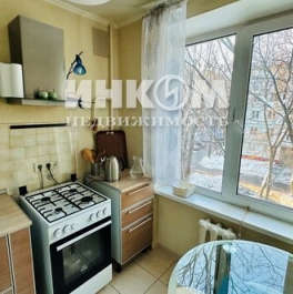 Продажа 2-комн квартиры на вторичном рынке Нагорная улица,  д. 39 к4