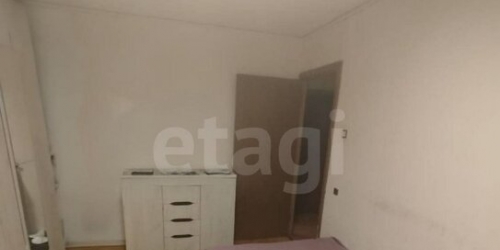 2-комн квартира улица Грекова,  д. 1