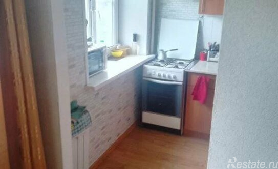 Продажа 3-комн квартиры на вторичном рынке Волосовский район, Гатчинское шоссе