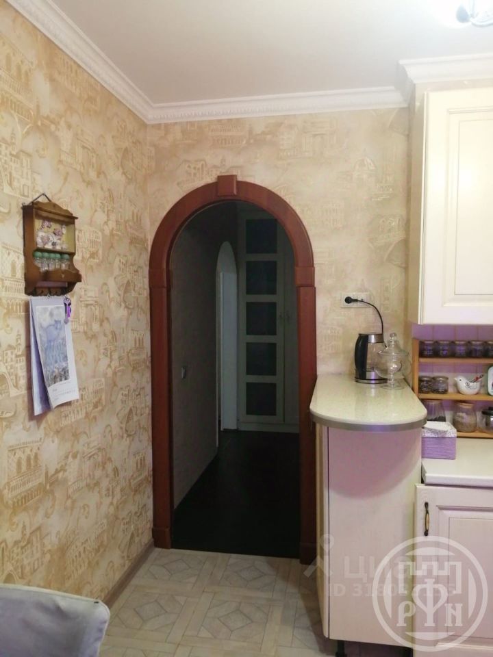 Продажа 3-комн квартиры на вторичном рынке Южный мкр, улица Московская, 25/6