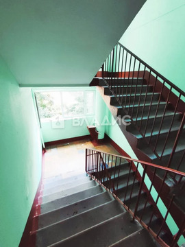 Продажа 1-комн квартиры на вторичном рынке ул. Подводника Кузьмина,  д. 17