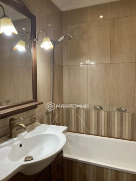 Продажа 3-комн квартиры на вторичном рынке Красногорск, им Зверева ул. ,  д. 6