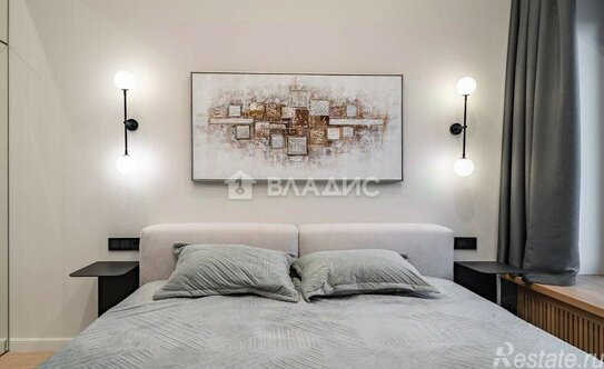 Продажа 2-комн квартиры на вторичном рынке Усачёва улица