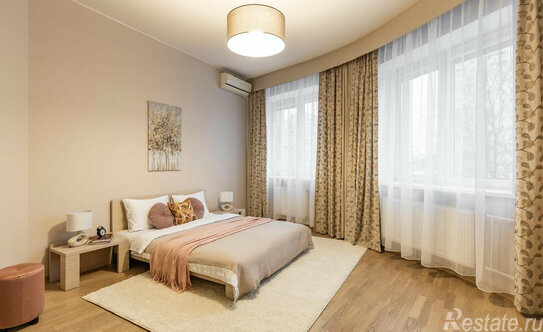 Продажа 3-комн квартиры на вторичном рынке Ветеранов пр-кт,  д. 130