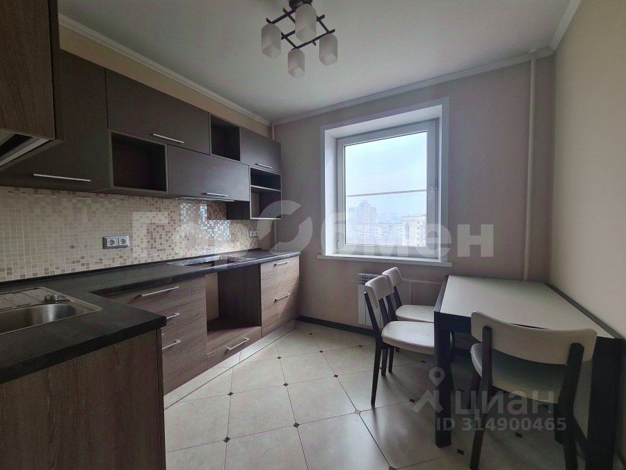 Продажа 1-комн квартиры на вторичном рынке Большая Очаковская улица, 44к1