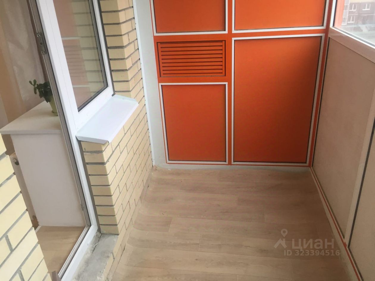 Продажа 1-комн квартиры на вторичном рынке пос. Бугры, бульвар Воронцовский, 9к2