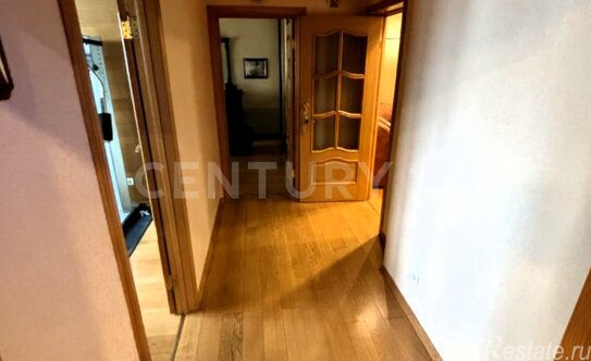 Продажа 4-комн квартиры на вторичном рынке Пролетарский пр-кт,  д. 3