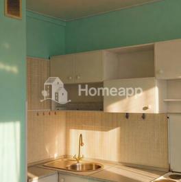 Продажа 3-комн квартиры на вторичном рынке ул Профсоюзная,  д. 128