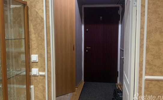 Продажа 4-комн квартиры на вторичном рынке Энгельса пр-кт,  д. 53