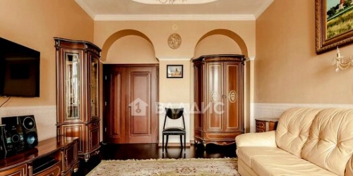 3-комн квартира ул Серафимовича,  д. 2