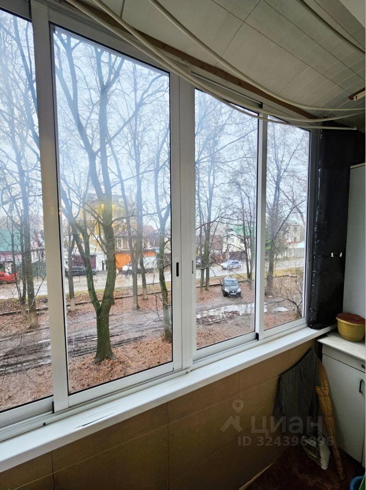 Продажа 2-комн квартиры на вторичном рынке Центральный мкр, улица Рабочая,  д. 3