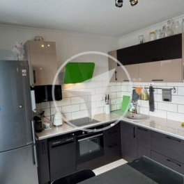 Продажа 2-комн квартиры на вторичном рынке Боровское ш,  д. 2А,  к. 1