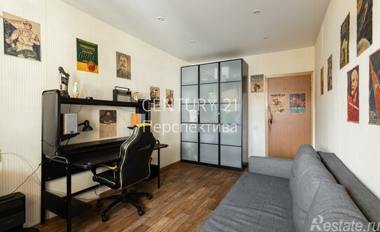 Продажа 3-комн квартиры на вторичном рынке Святоозёрская улица