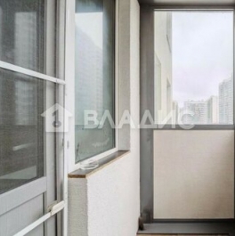 Продажа 2-комн квартиры на вторичном рынке Мурино г, Петровский б-р,  д. 12 к2