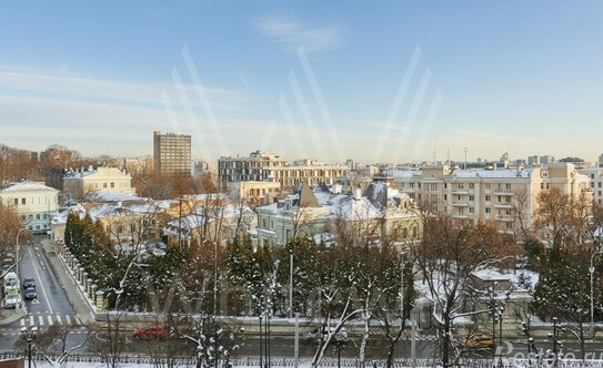 Продажа 3-комн квартиры на вторичном рынке Подколокольный пер,  д. 16/2,  к. 2