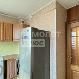Продажа 1-комн квартиры на вторичном рынке улица Введенского,  д. 10 к1