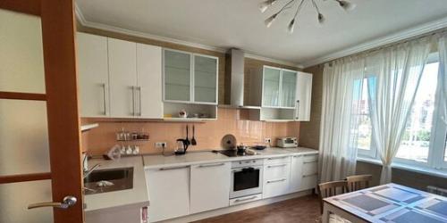2-комн квартира улица Десантников,  д. 22