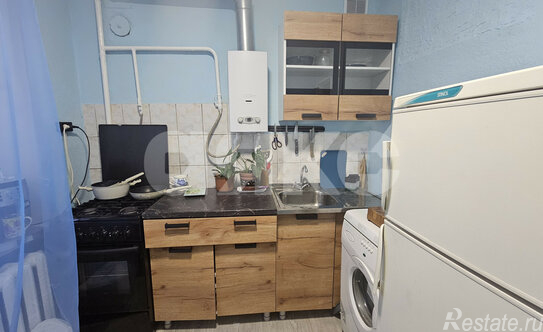 Продажа 1-комн квартиры на вторичном рынке свх Раменское п, Центральная ул,  д. 1