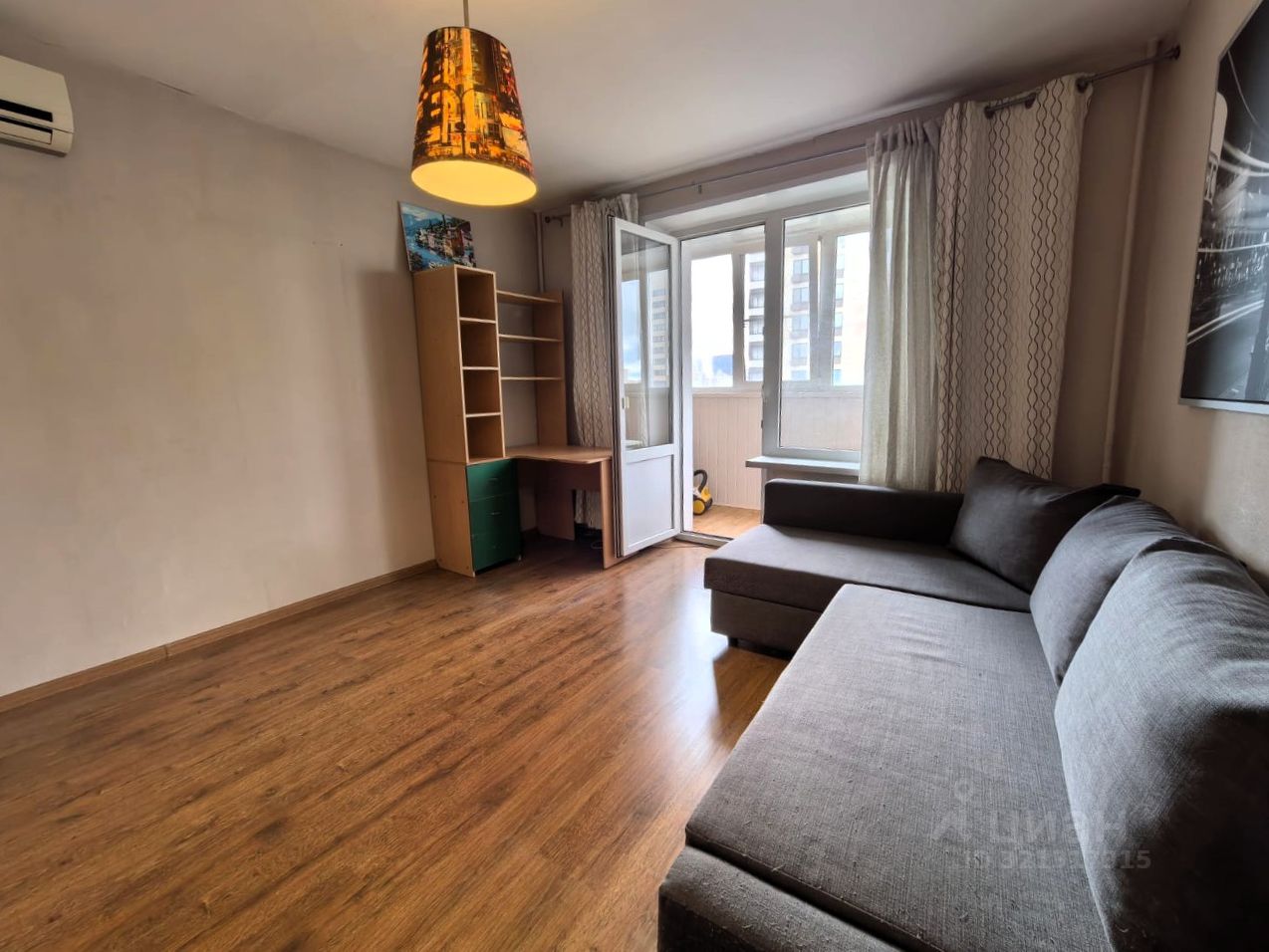 Продажа 2-комн квартиры на вторичном рынке Кронштадтский бульвар, 43К2