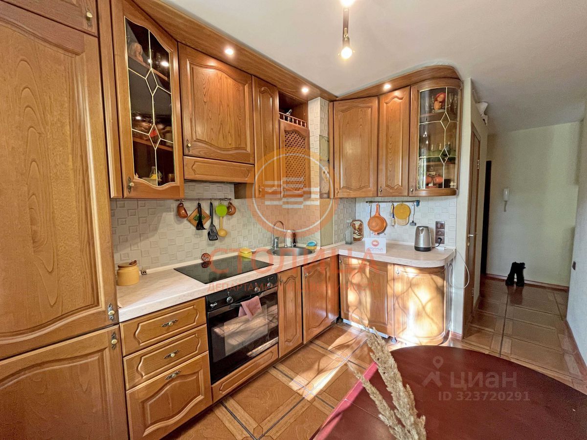 Аренда 1-комн квартиры на вторичном рынке Новоясеневский проспект, 19К4