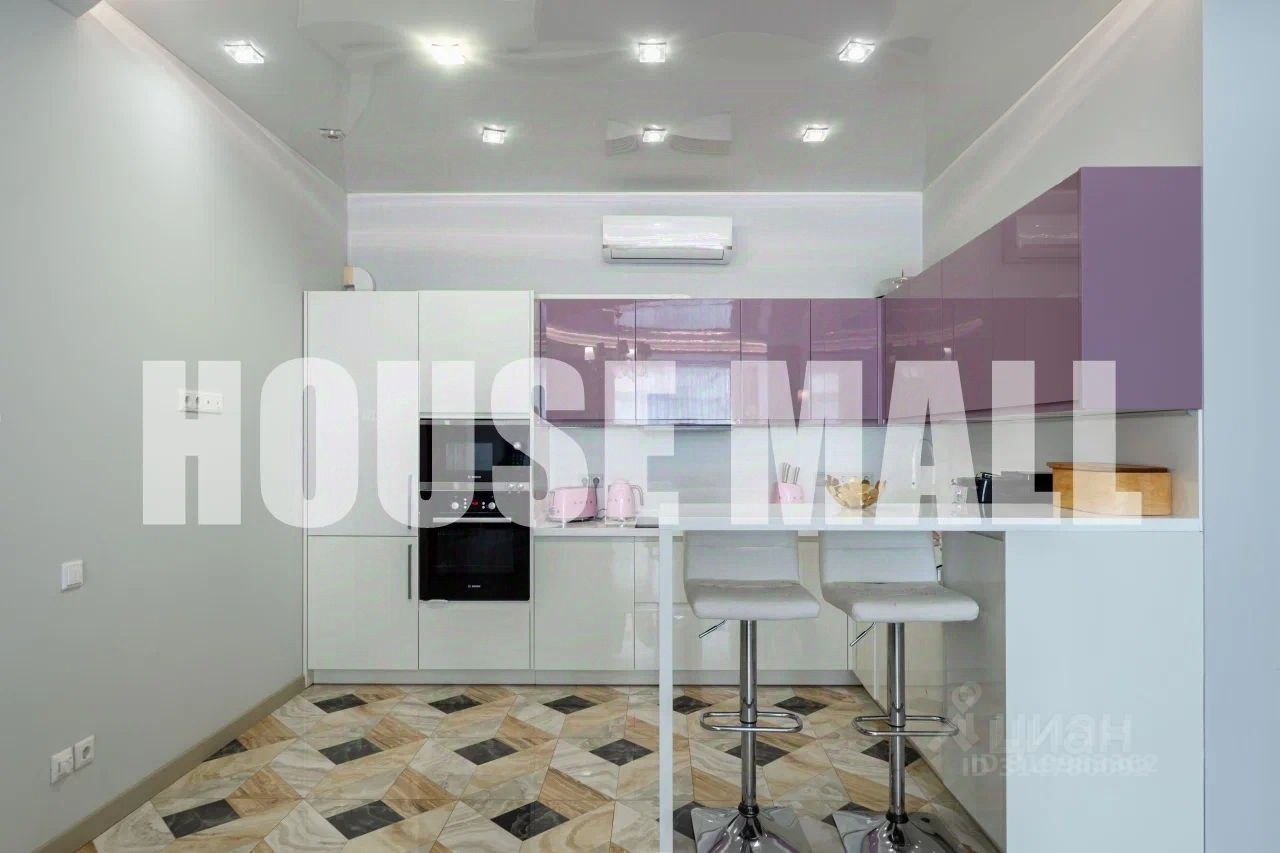 Продажа 2-комн квартиры на вторичном рынке проспект Мира, 188Бк3