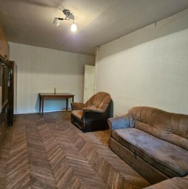 Продажа 2-комн квартиры на вторичном рынке улица Маршала Тухачевского,  д. 26 к2