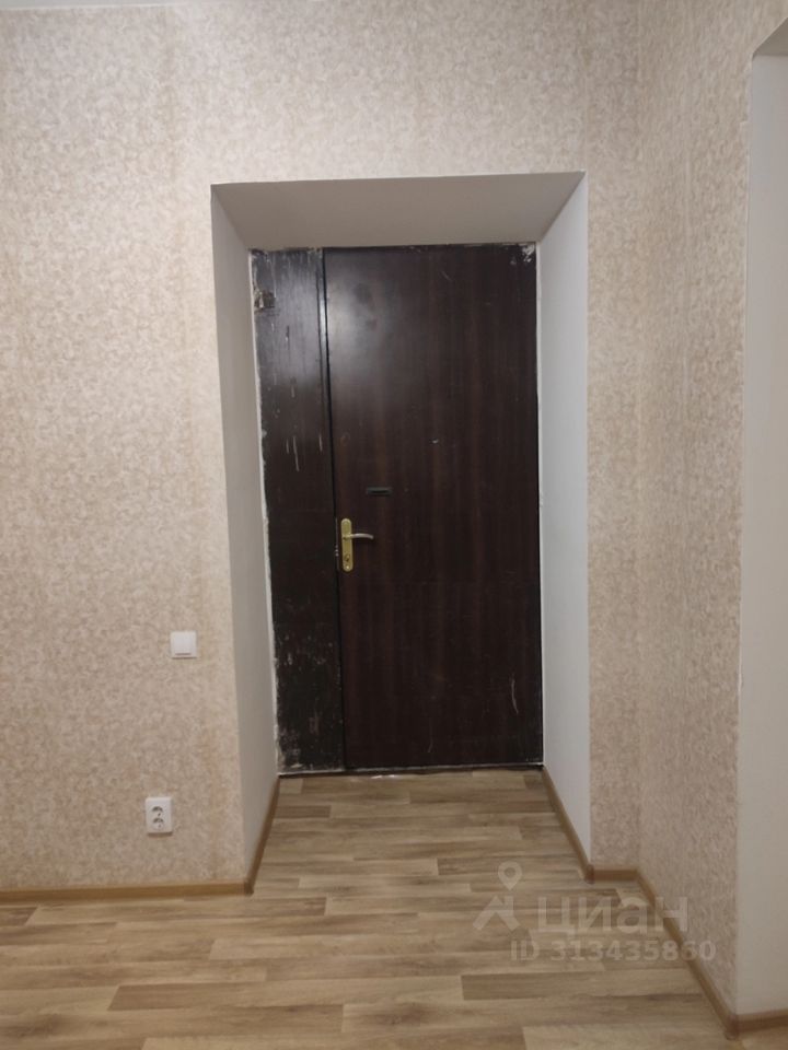 Продажа 3-комн квартиры на вторичном рынке Зверинская улица, 5