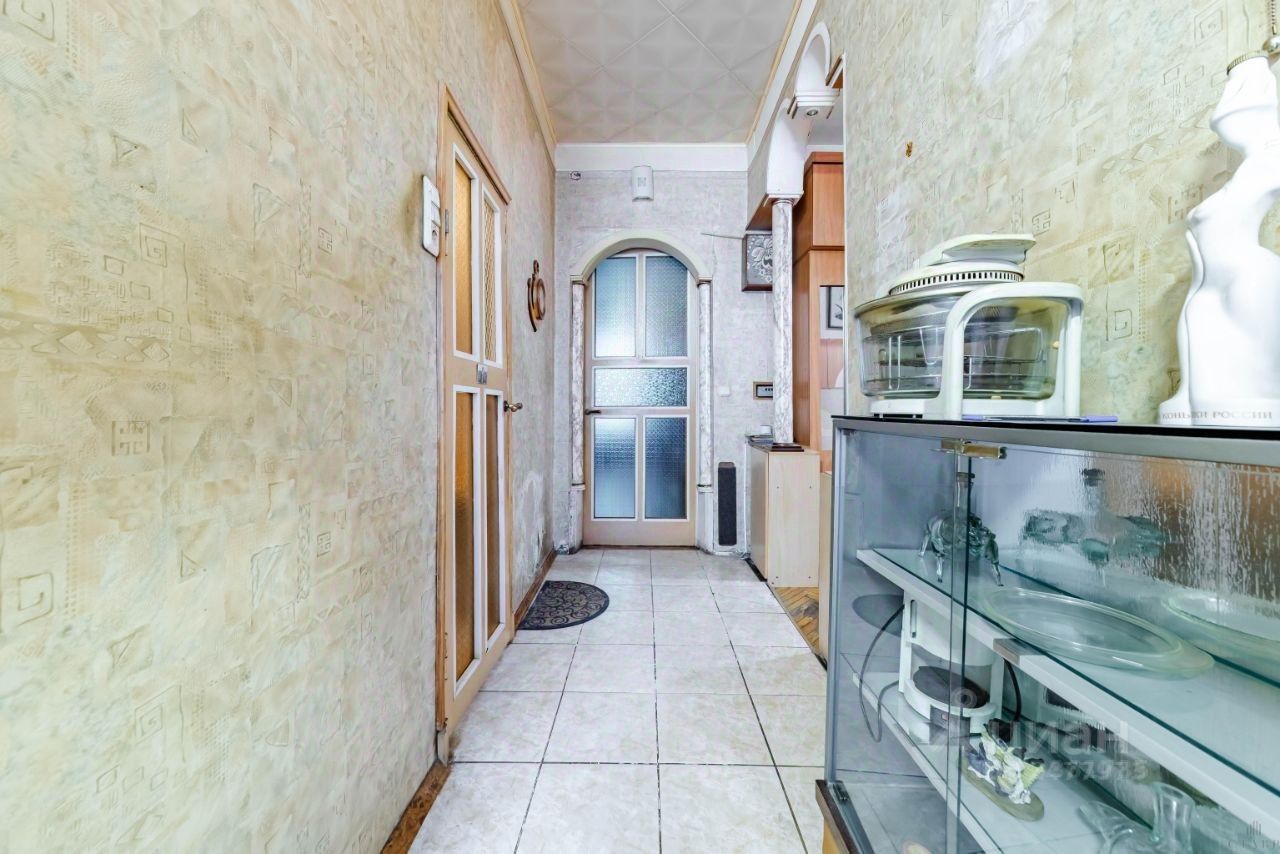 Продажа 3-комн квартиры на вторичном рынке Дегтярный переулок, 28