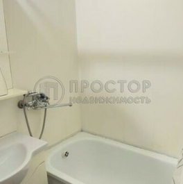 Продажа 1-комн квартиры на вторичном рынке ул Рождественская,  д. 33