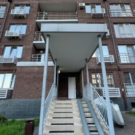 Продажа 2-комн квартиры на вторичном рынке Красногорск г, Опалиха мкр, Луговая ул,  д. 7