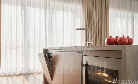 Продажа 4-комн квартиры на вторичном рынке Полянка Б. ул,  д. 9