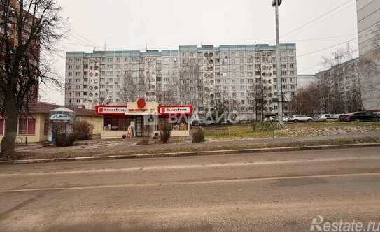 Продажа 1-комн квартиры на вторичном рынке Коломна, улица Добролюбова,  д. 8