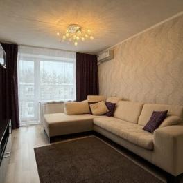 Продажа 2-комн квартиры на вторичном рынке Пушкин г, Алексея Толстого б-р,  д. 18