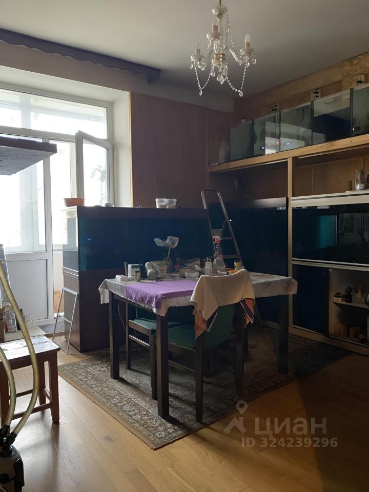 Продажа 3-комн квартиры на вторичном рынке улица Седова, 94Т