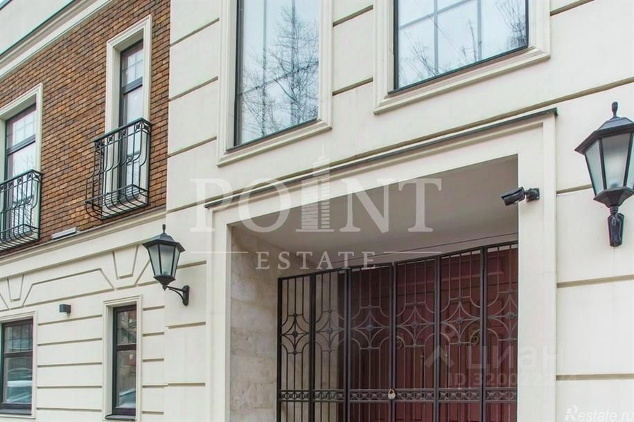 Продажа отдельного здания Шмитовский проезд,  д. 3 с1