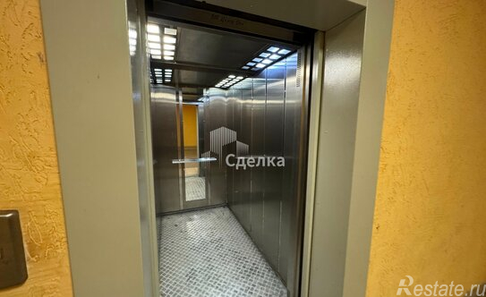 Продажа 1-комн квартиры на вторичном рынке Электросталь г, Комсомольская ул,  д. 1