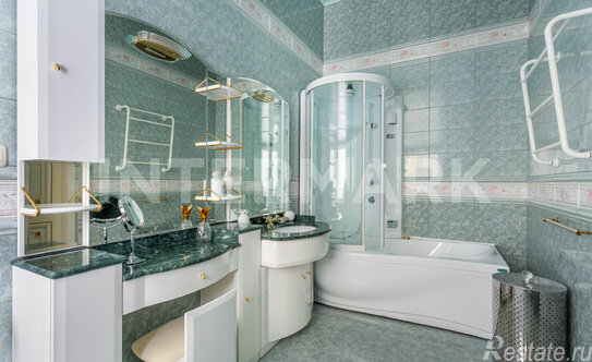 Продажа 4-комн квартиры на вторичном рынке Скатертный переулок,  д. 5А