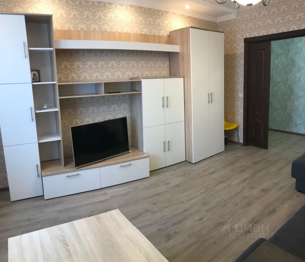 Аренда 3-комн квартиры на вторичном рынке улица Хлобыстова, 10К1