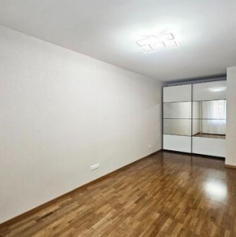 Продажа 1-комн квартиры на вторичном рынке улица Маршала Тухачевского,  д. 25