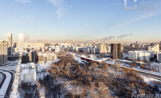 Продажа 3-комн квартиры на вторичном рынке Озёрная улица,  д. к2