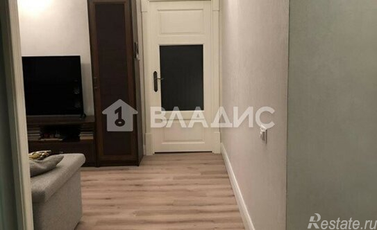 Продажа 4-комн квартиры на вторичном рынке Фрунзенская 3-я ул,  д. 20