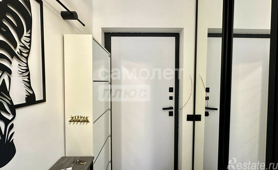 Продажа 1-комн квартиры на вторичном рынке улица Крузенштерна,  д. 9