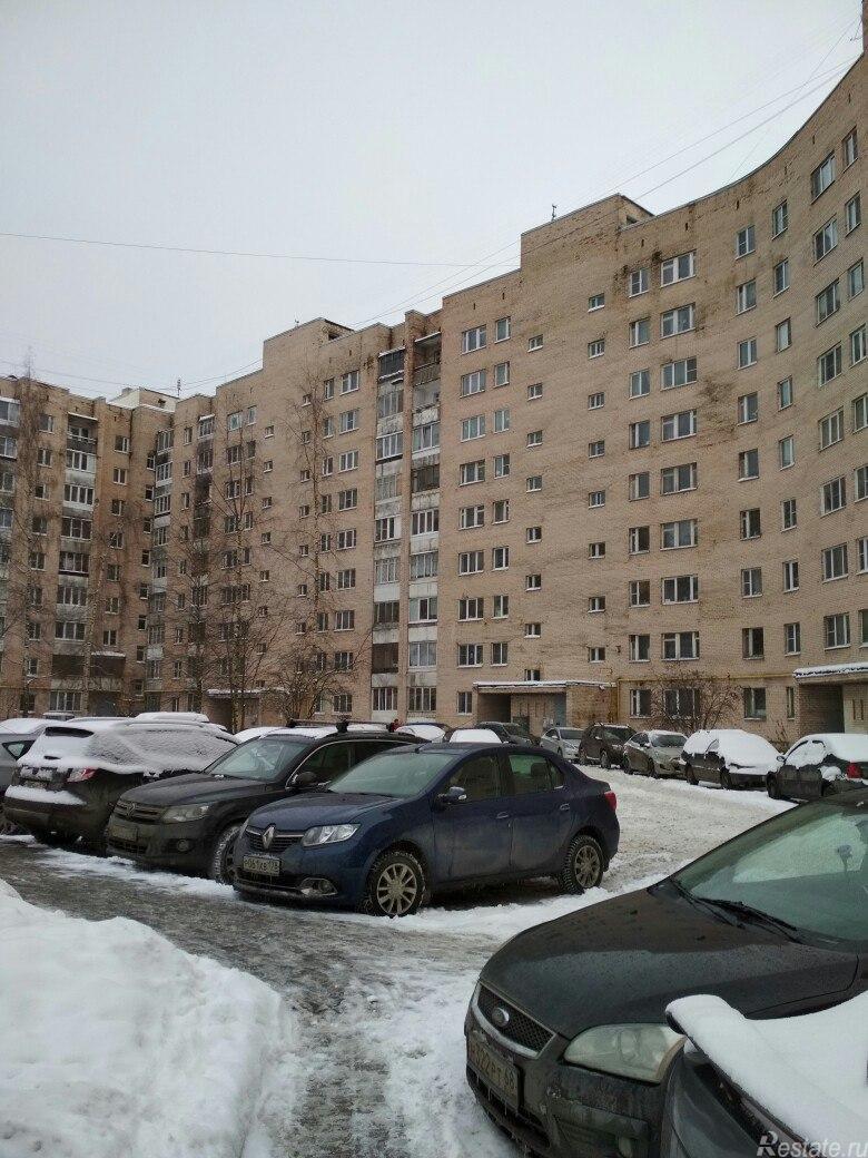 Продажа 3-комн квартиры на вторичном рынке Металлострой п, Полевая ул ,  д. 2 /30