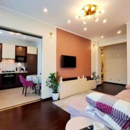 Продажа 4-комн квартиры на вторичном рынке ул Ладожская,  д. 2/37