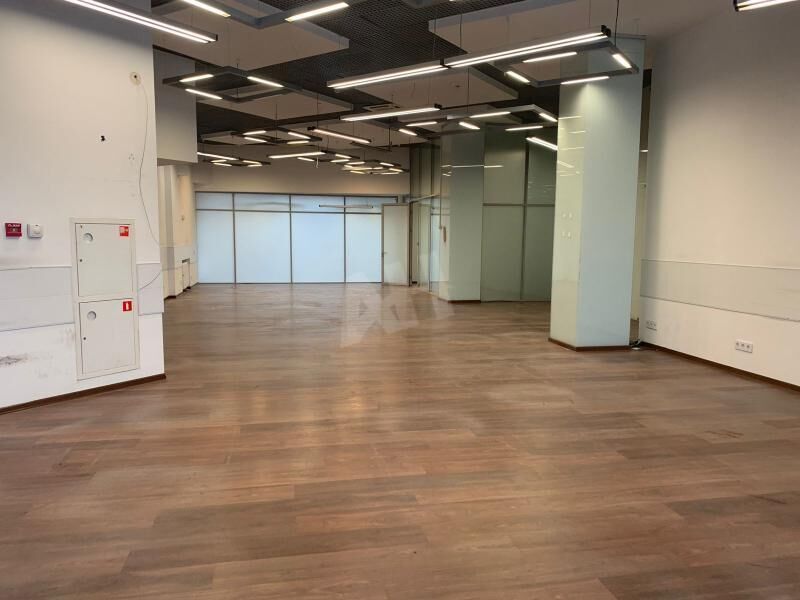 Аренда торгового помещения Пречистенская наб,  д. 17