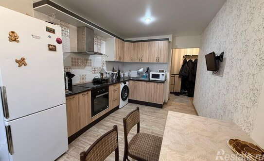 Продажа 2-комн квартиры на вторичном рынке Балашиха г, Дмитриева ул,  д. 20