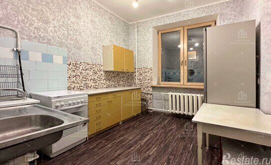 Аренда 2-комн квартиры на вторичном рынке Кантемировская улица,  д. 33