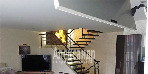 6-комн квартира 1 Никитинская ул. ,  д. 18