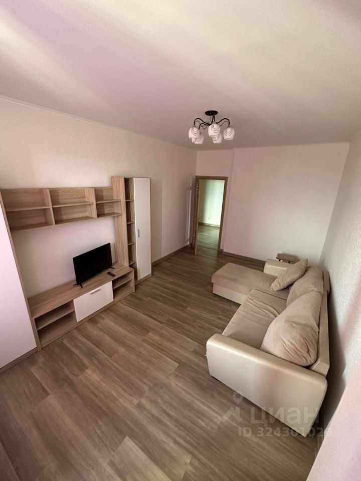 Продажа 2-комн квартиры на вторичном рынке пос. Мебельной Фабрики, улица Рассветная, 5