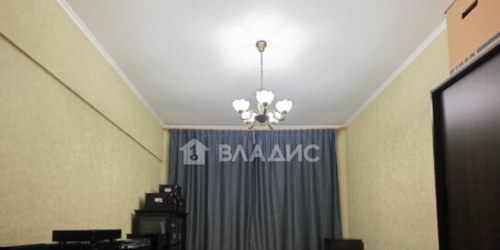 4-комн квартира улица Годовикова,  д. 5